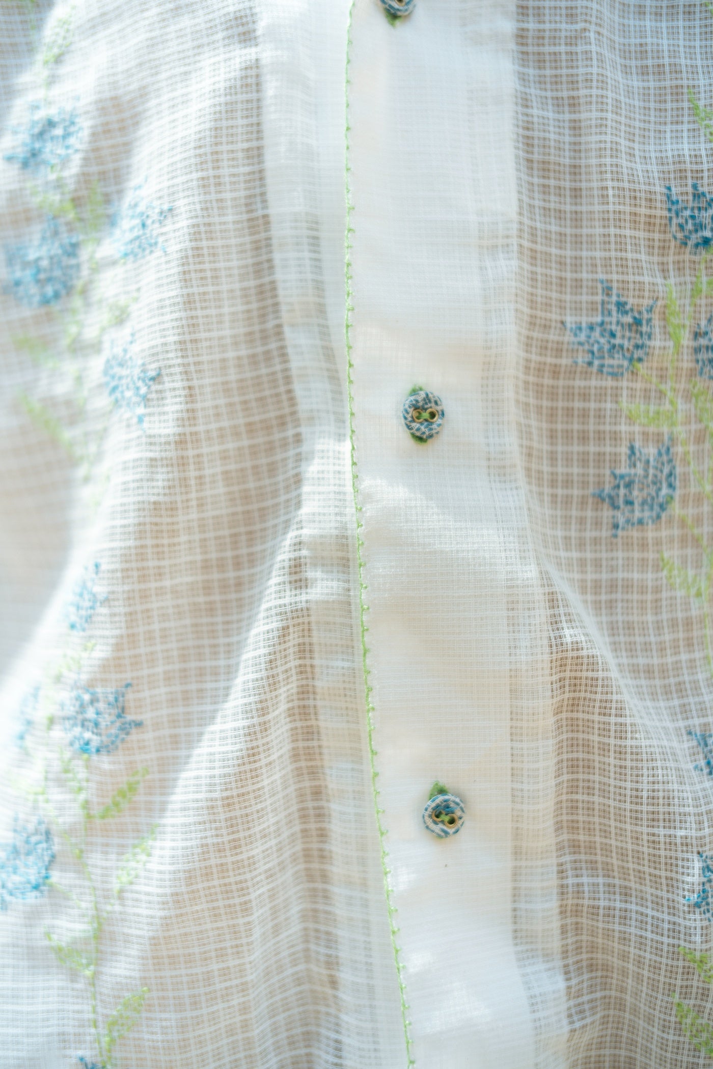 FLOWER TRAIL SHIRT
