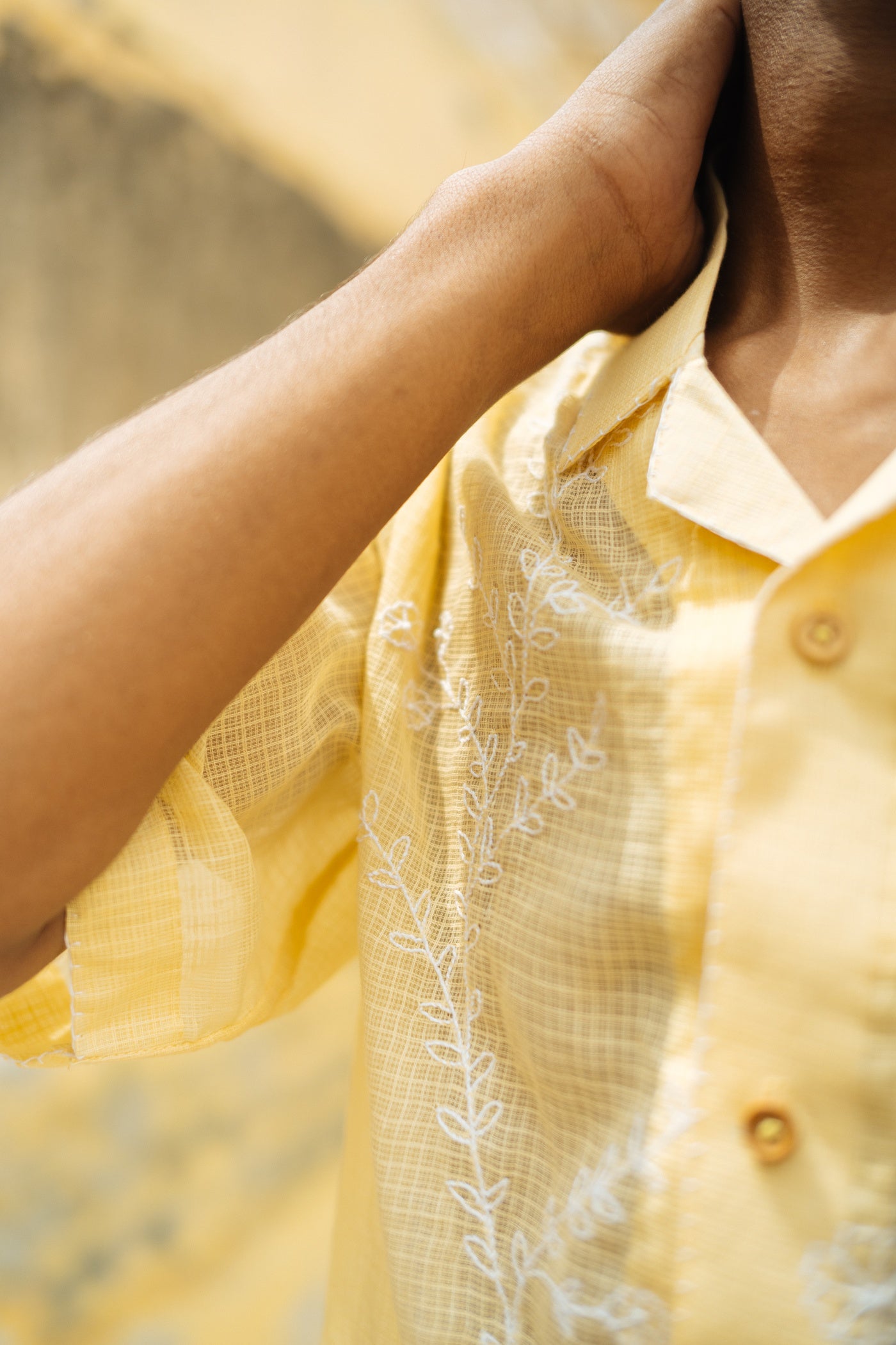 BLOOMING VINE SHIRT