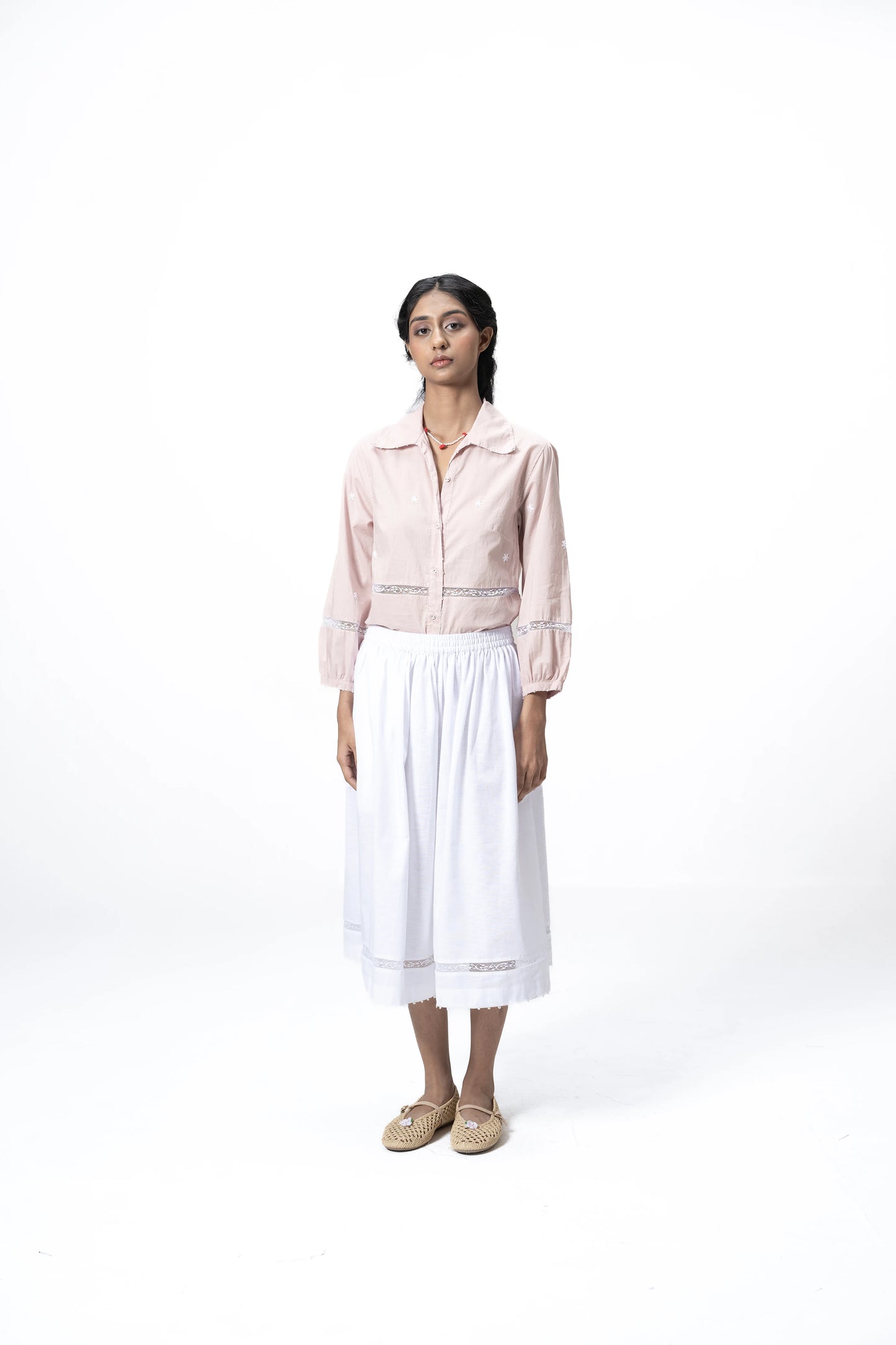 WHITE BLOOM SKIRT