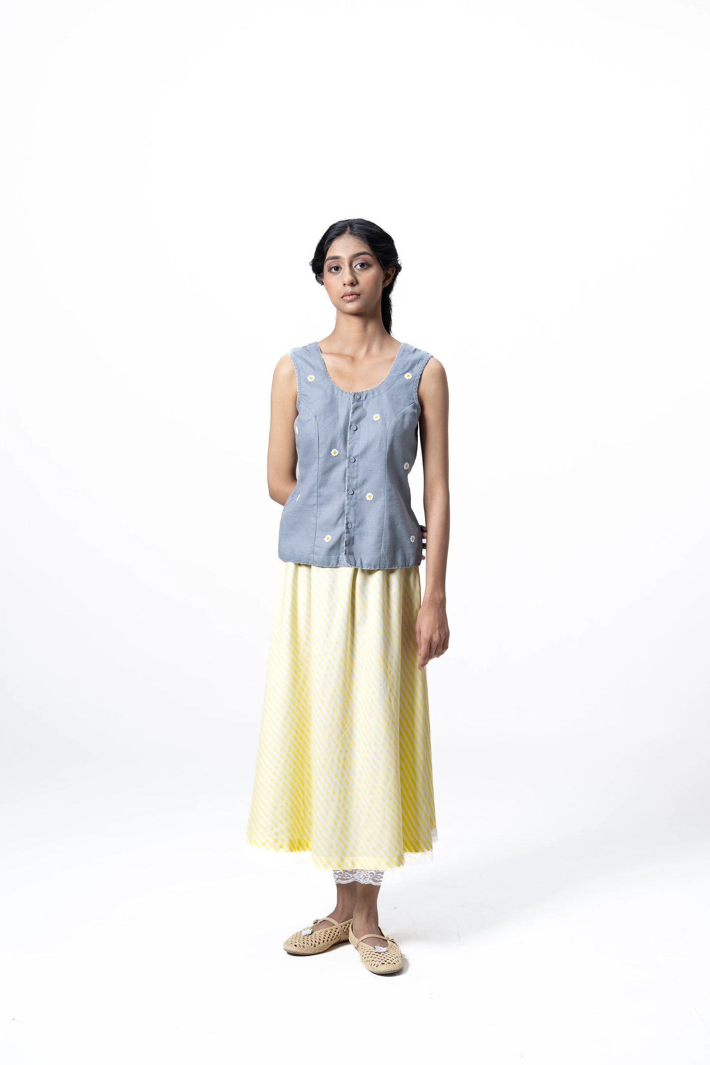 DAISY LOOM VEST