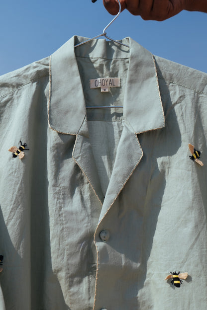 BUZZ BLOOM SHIRT
